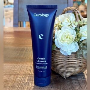 NEW Curology GENTLE CLEANSER Lightly Foaming FACE WASH Full Size 2.7 OZ!